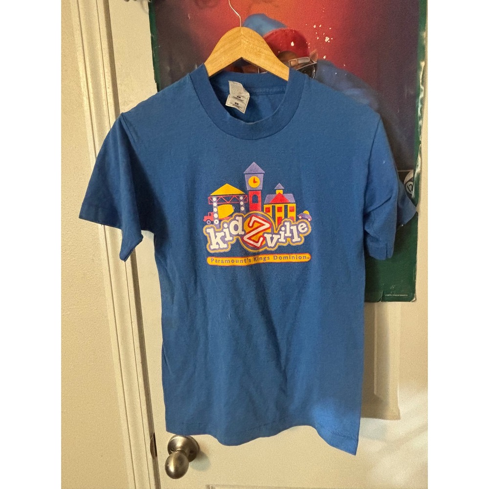 Vintage Paramount Kings Dominion KidZville T-Shirt Blue Fruit of the Loom Small